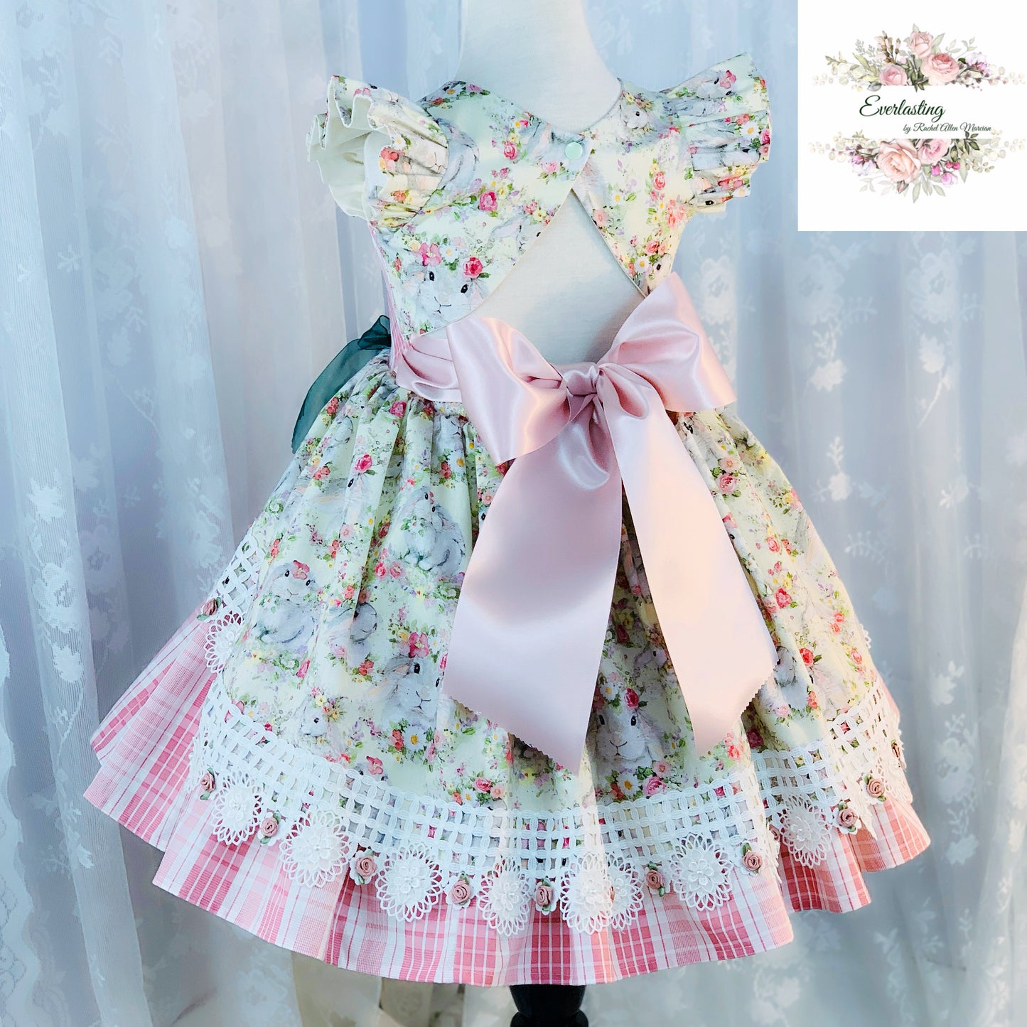 Pascha dress